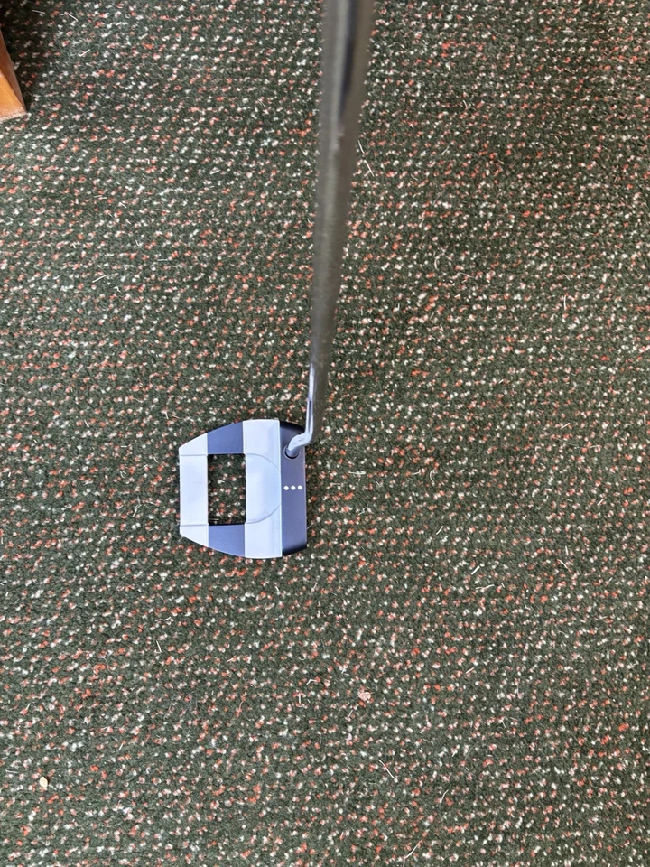 Putter Odyssey Jailbird Ai-One Cruiser 38" Foto 4 de 4