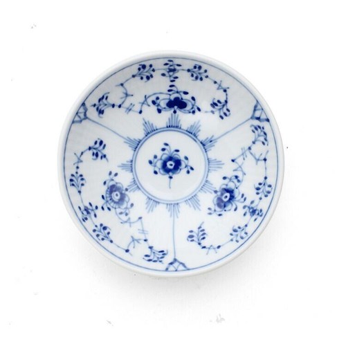 Royal Copenhagen Blue Fluted Plain Bowl 5.9 x 2.8in Porcelain White Blue Unused