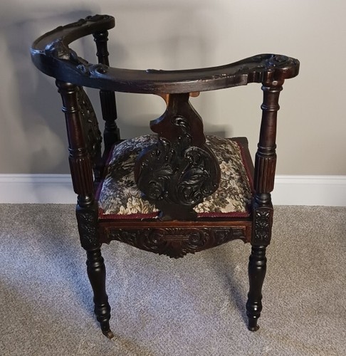 Corner Chair Antique Victorian Cherub Angel wooden casters - Picture 4 of 10