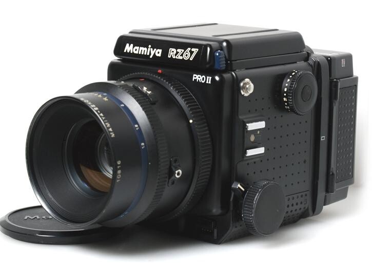 Mamiya RZ67 Pro II Medium Format Film Camera with 127/3.5 Mamiya RZ67 Pro II Medium Format Film Camera with 127/3.5