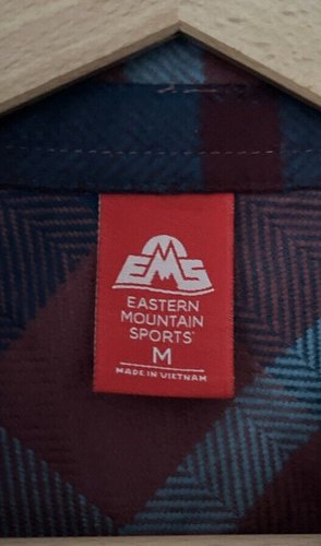 EMS Eastern Mountain Sports Men Size Medium Button down Brushed Cotton shirt - Picture 2 of 4