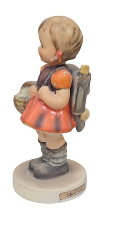 Hummel Goebel Figurine School Girl #81 2/0 Germany - EXCELLENT - Picture 2 of 5