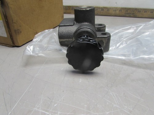 PARKER S-50 , SELECTOR VALVE,20gpm ,2000psi, 1/2" Npt, NIB! MAKE OFFER - Picture 5 of 8