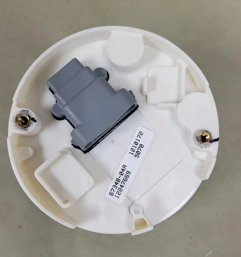 Harley Daidson Touring Fairing Mounted RPM Tacometer OEM Harley - Image 3 of 3