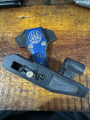 Rare Beretta Model 92 FS Quick Draw Holster. WAL09003