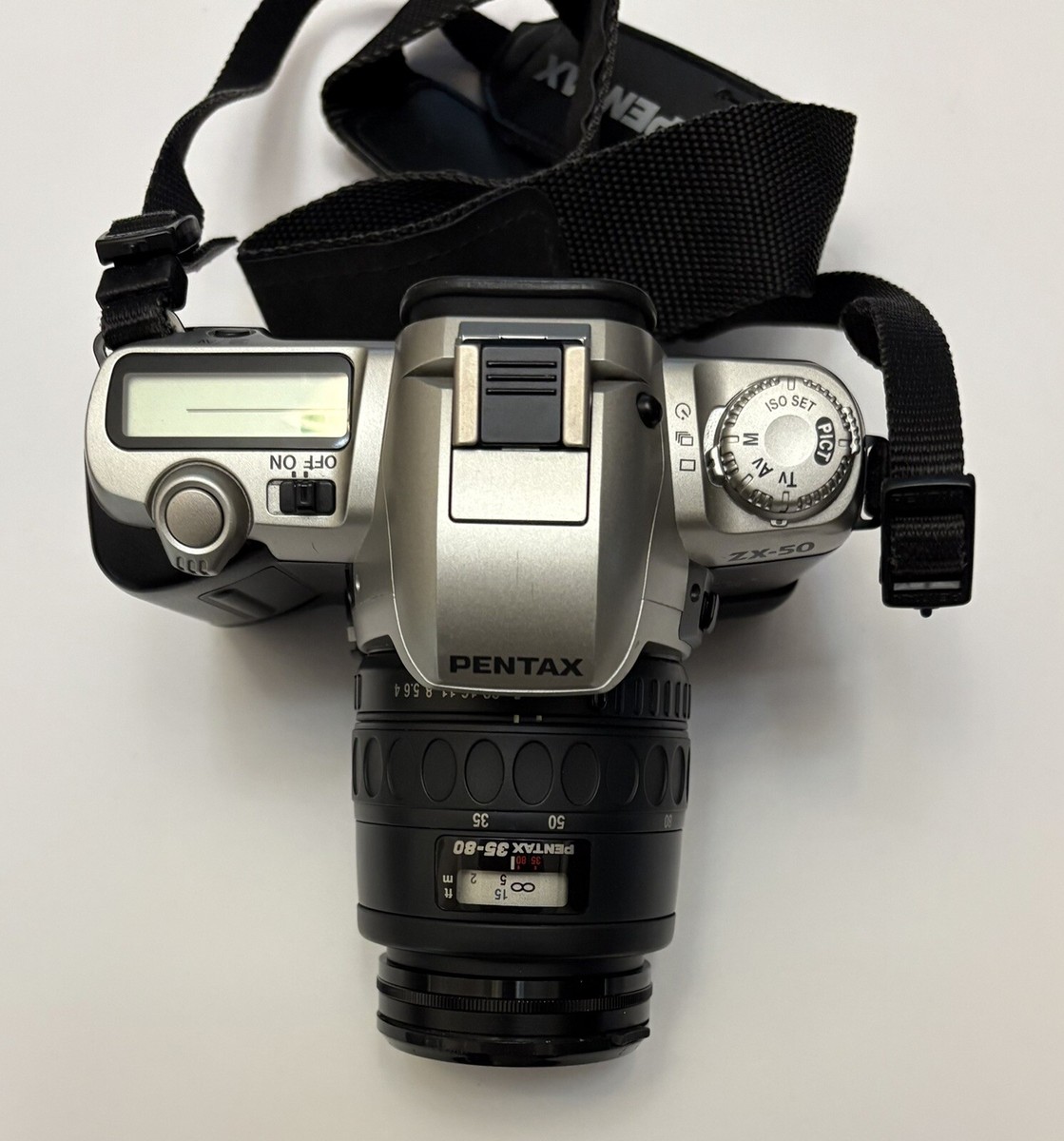 Pentax ZX-50 SLR 35mm Film Camera w/28-80 Lens & Carry/Storage Bag