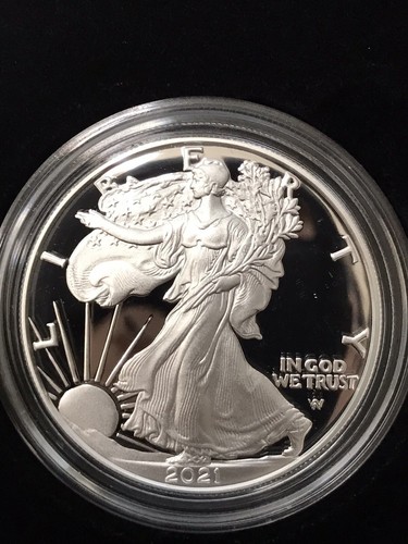 US Mint Limited Edition 2021 Silver Proof American Eagle Collection 21RCN ๐โ
- Picture 5 of 12