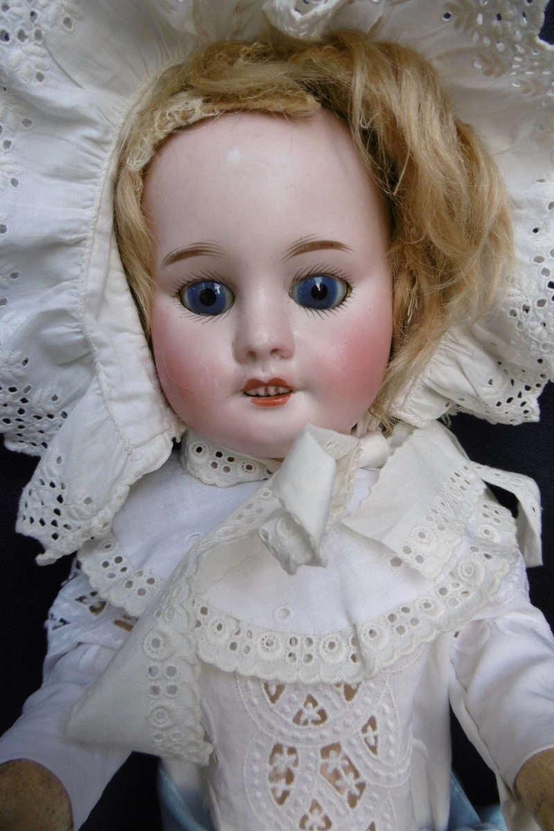 POUPÉE ANCIENNE SFBJ Infirmière 1914/18 EUR 90,00 - FR