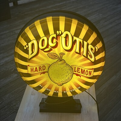 New Vintage Doc Otis' Hard Lemon Round Beer Light Bar Lamp SHIPS NOW