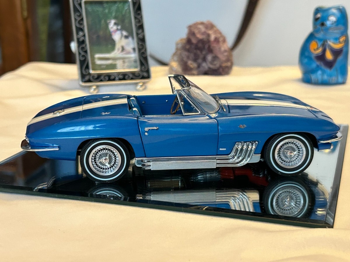 Franklin Mint 1963 Corvette Sting Ray Harley Earl Conv. 1:24 RARE 