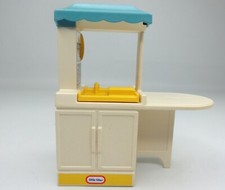 Little Tikes Dollhouse Furniture - Kitchen Counter/Sink/Stove/Oven 1989 Blue Top