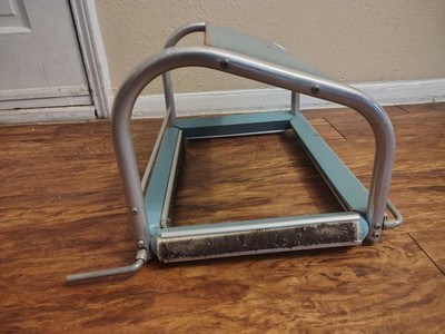 Puritan Portable Rug Hooking Frame & Flannel Gripper Cover- Mayflower Textile Co