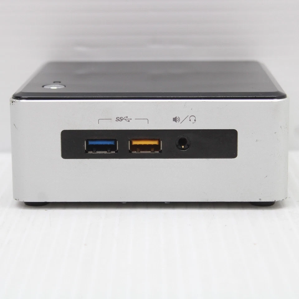 Intel NUC NUC5i3RYH Mini PC Intel i3 5010U 8GB RAM 256GB SSD WiFi Windows 11 Pro - Image 2 of 4