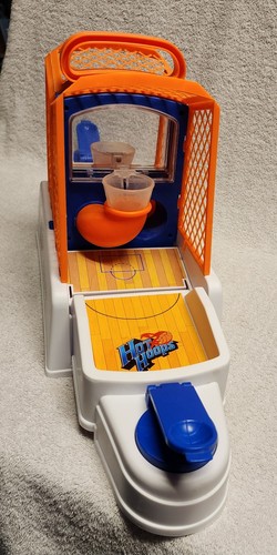 Vintage 1997 HOT HOOPS Basketball Game MGA Entertainment Toy with 6 Balls EUC - 第 3/7 張圖片