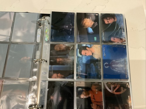 ÁLBUM DE TARJETAS COLECCIONABLES STAR TREK PELÍCULAS EN MOVIMIENTO CARPETA + Insertos - Imagen 6 de 8