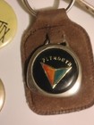 1970s And 80s Vintage Buttons And Key Chains. Afscme+Plymouth+Taxi+Budweiser Lot — photo 4