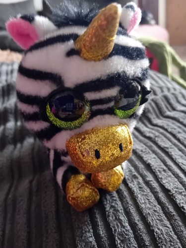 Coco Surprise Zebra Plush, Small Soft Toy - Picture 9 of 12
