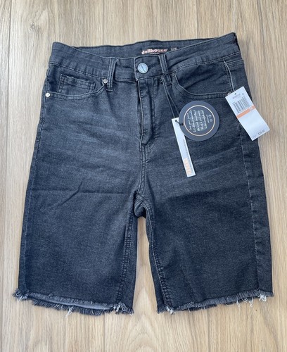 Dollhouse Damen Havanna klassische Bermuda Jeans kurz über Knie 7/8 schwarz