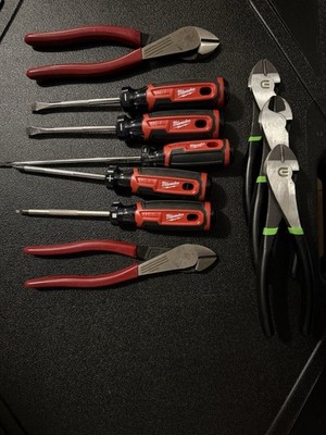 Milwaukee 9-Piece Hand Tool Set Screwdrivers & Pliers w/ Box Case Included