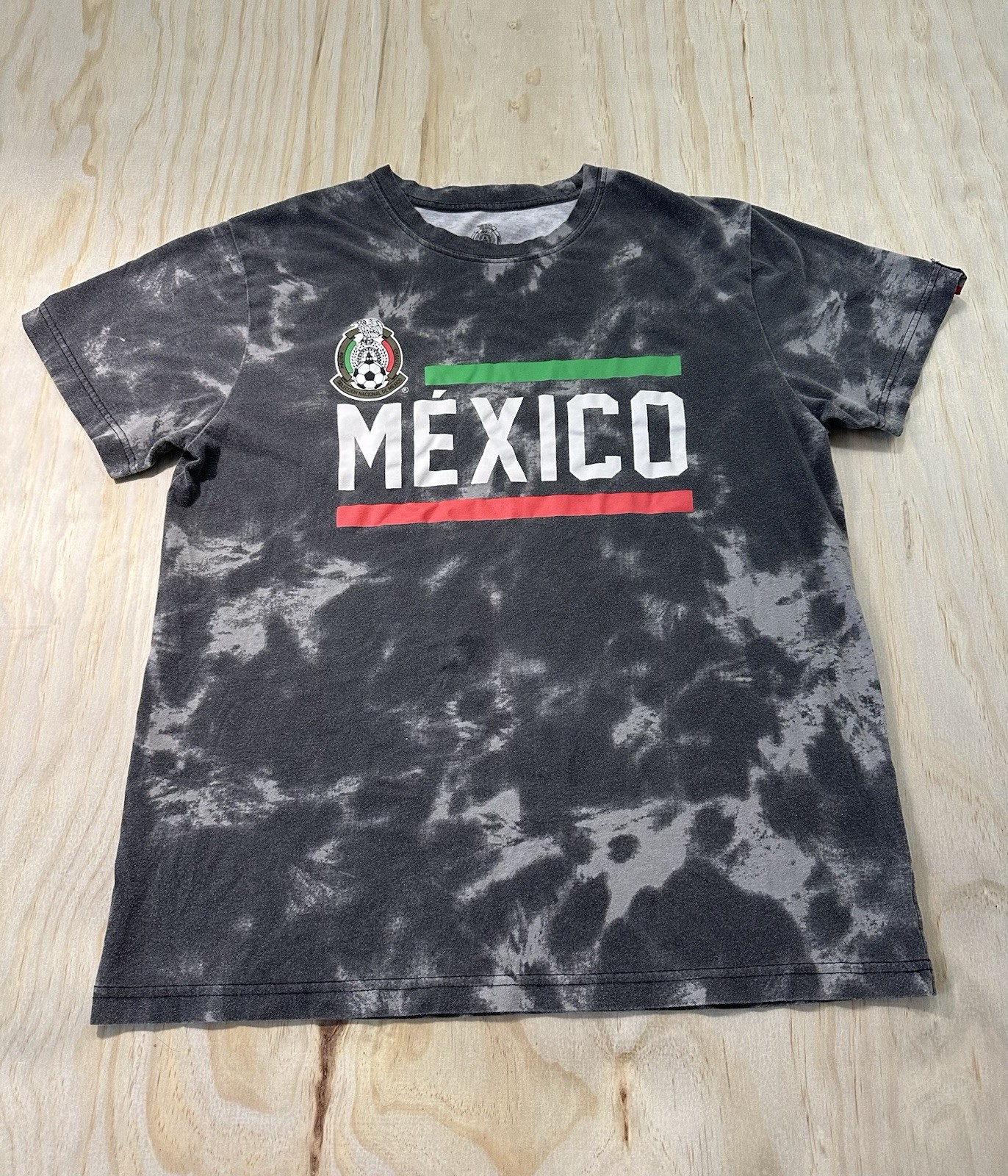 Mexico National Soccer Team Shirt Men’s Size L Tie Dye Short Sleeve Crew Neck