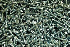 (900) Hex Washer Head #10 x 1 Self-Drilling #3 Tek Screw IHW