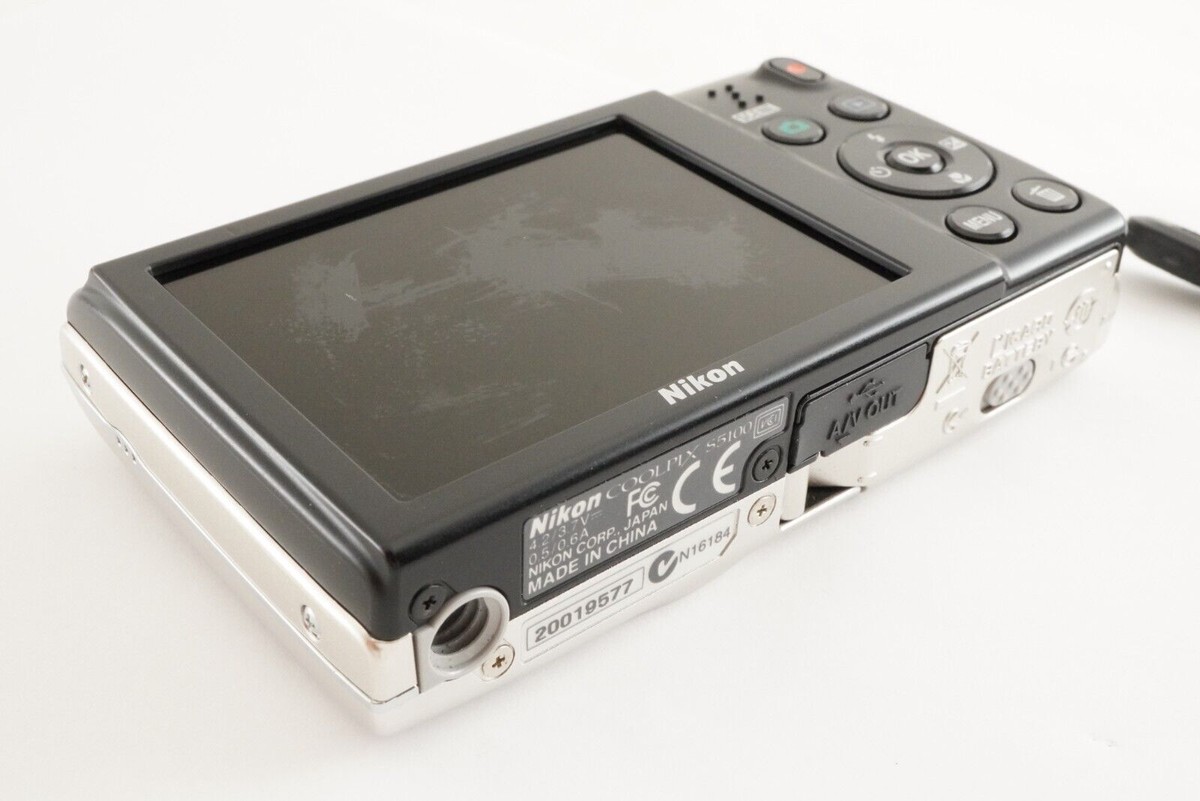 Nikon COOLPIX S5100 シルバー Nikon COOLPIX S5100 Silver InBox & 4GB SDHC Card Digital