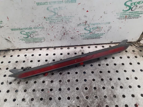 1J6945097C Luz Central De Freno para VOLKSWAGEN GOLF IV BERLINA (1J1)(10 1027264
