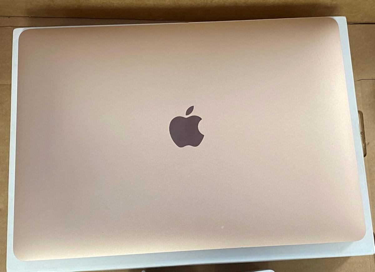 APPLE MacBook Air 13.3 APPLE MacBook Air 13.3