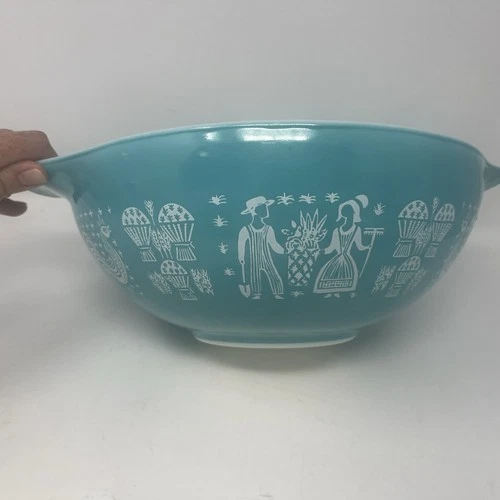 Vtg 444 PYREX TURQUOISE Blue Amish Butterprint Cinderella 4 Qt Mixing Bowl