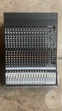 Mackie Onyx 1640 16 Channel Analog Recording Mixer w/ Hard Case
