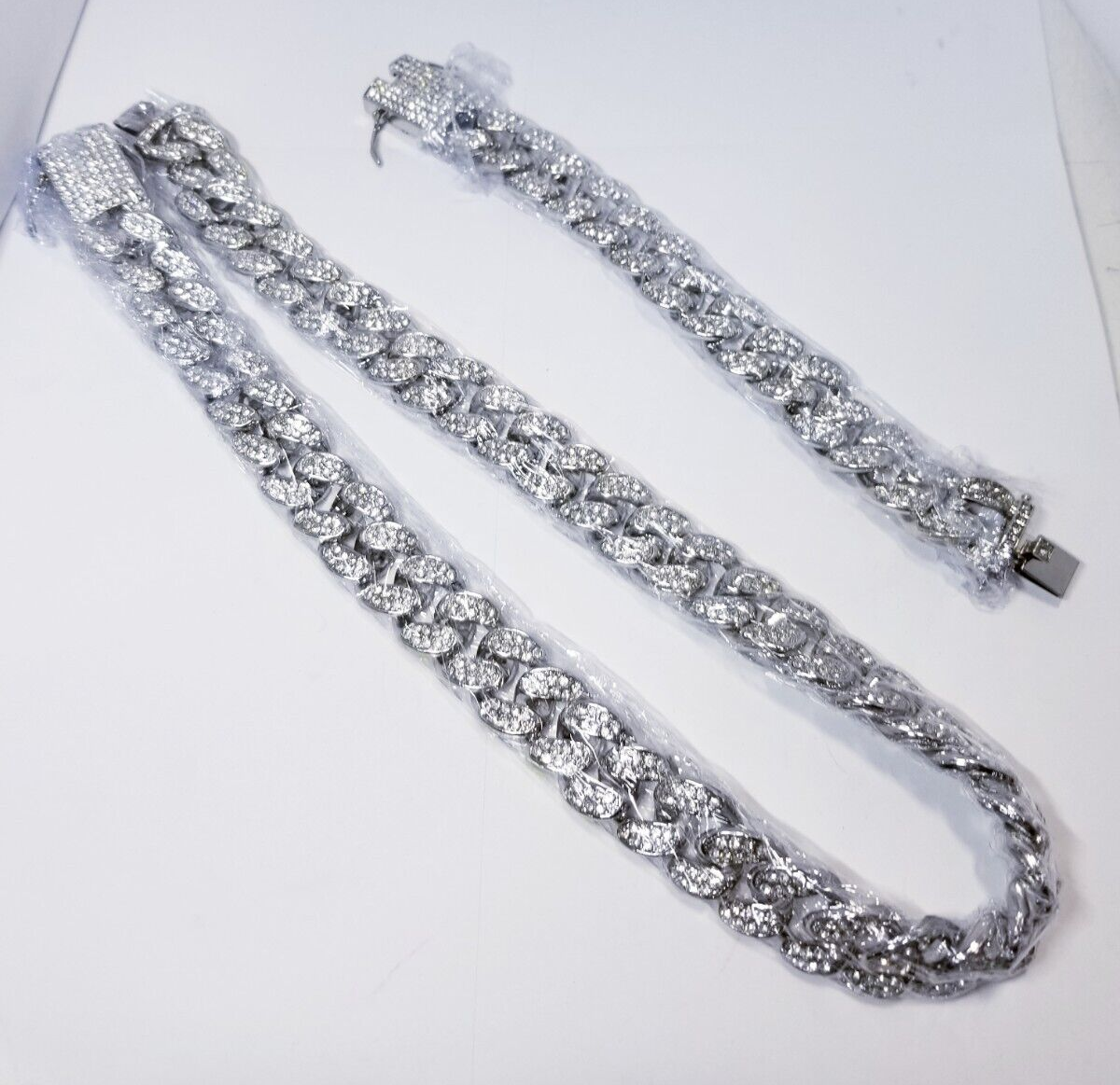 Iceclique_jewelry Iceclique Jewelry Tracking IceClique 24K White