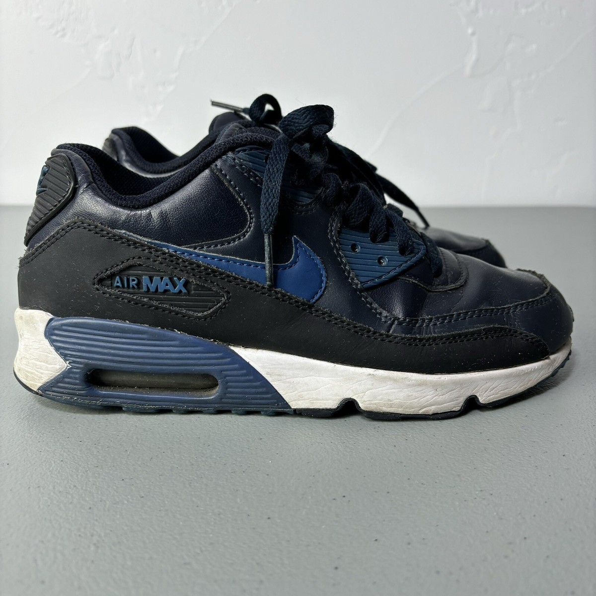 Nike Air Max 90 Leather Sneakers Youth 833412-402 Navy Blue