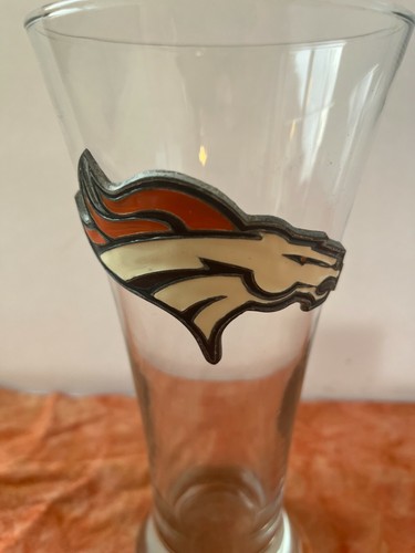 Denver Broncos Football Logo Pewter 8in Pilsner Beer Glass NFL. - Picture 5 of 5