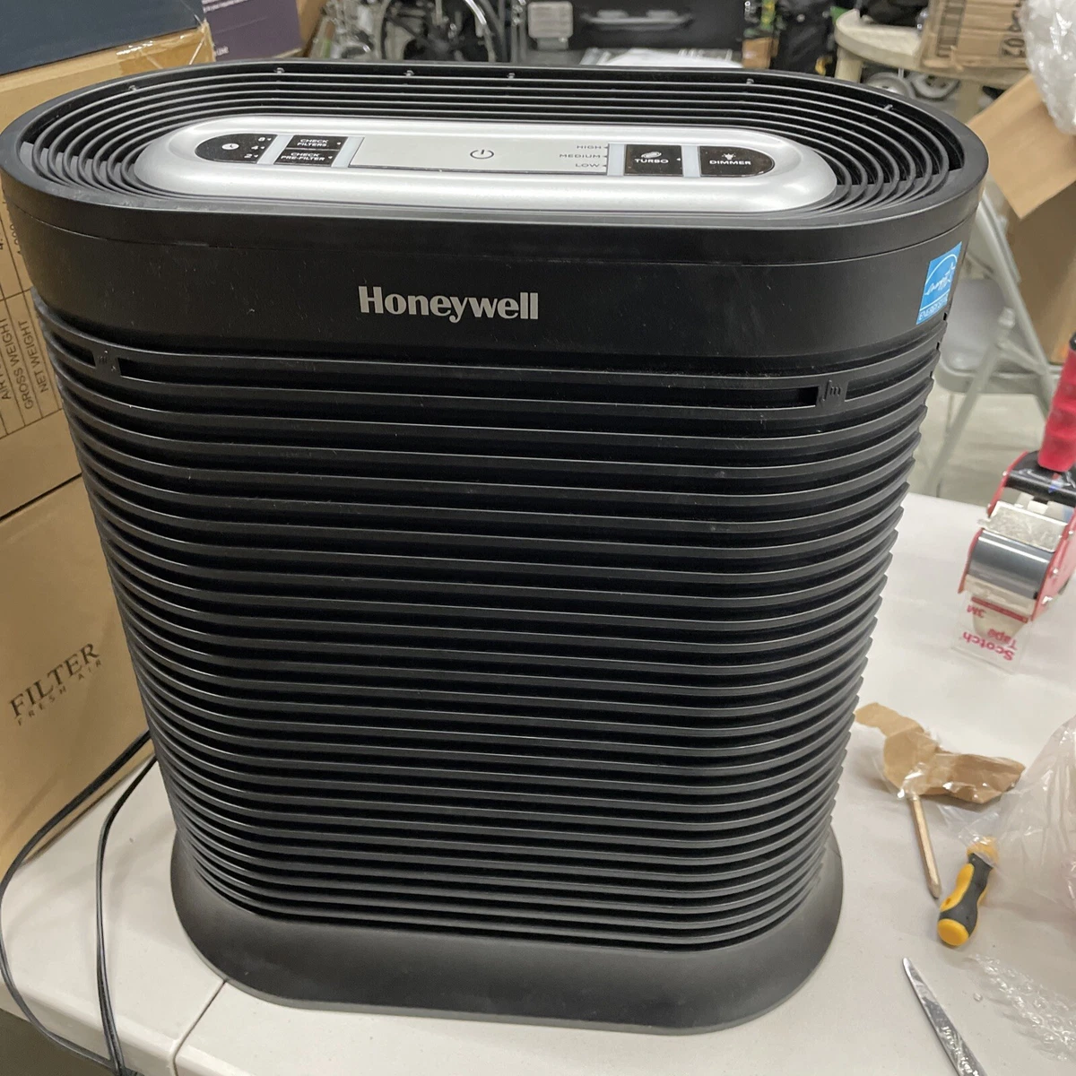 Honeywell HPA 200 True HEPA Air Purifier with Allergen OPEN BOX APPEARS NEW