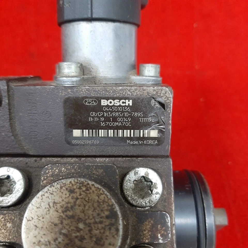 16700MA70C NISSAN ZD30 DIESEL INJECTION PUMP BOSCH 0445010136 - Image 3 of 4