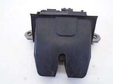 FORD FOCUS TAILGATE CATCH ESTATE 8M51-R442A66-DC 2011-2018