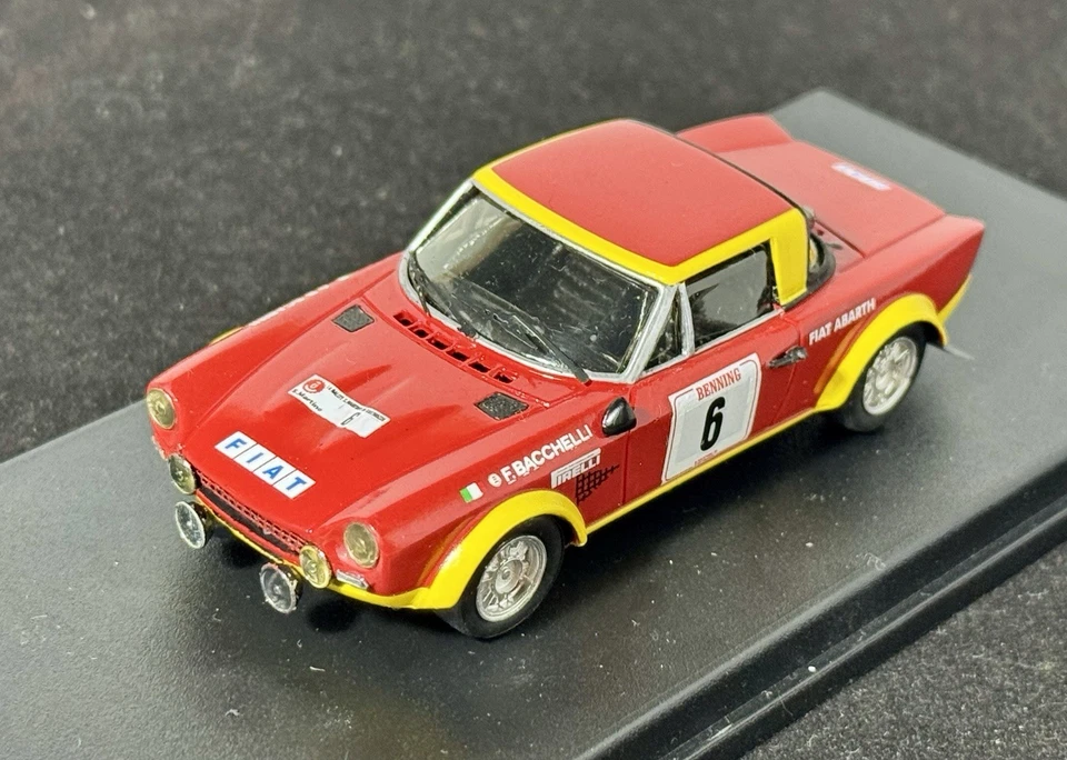 FIAT 124 ABARTH #6 F.BACCHELLI-SCABINI RALLY SAN MARTINO DI CASTROZZA 1974 1:43 - Immagine 3 di 4