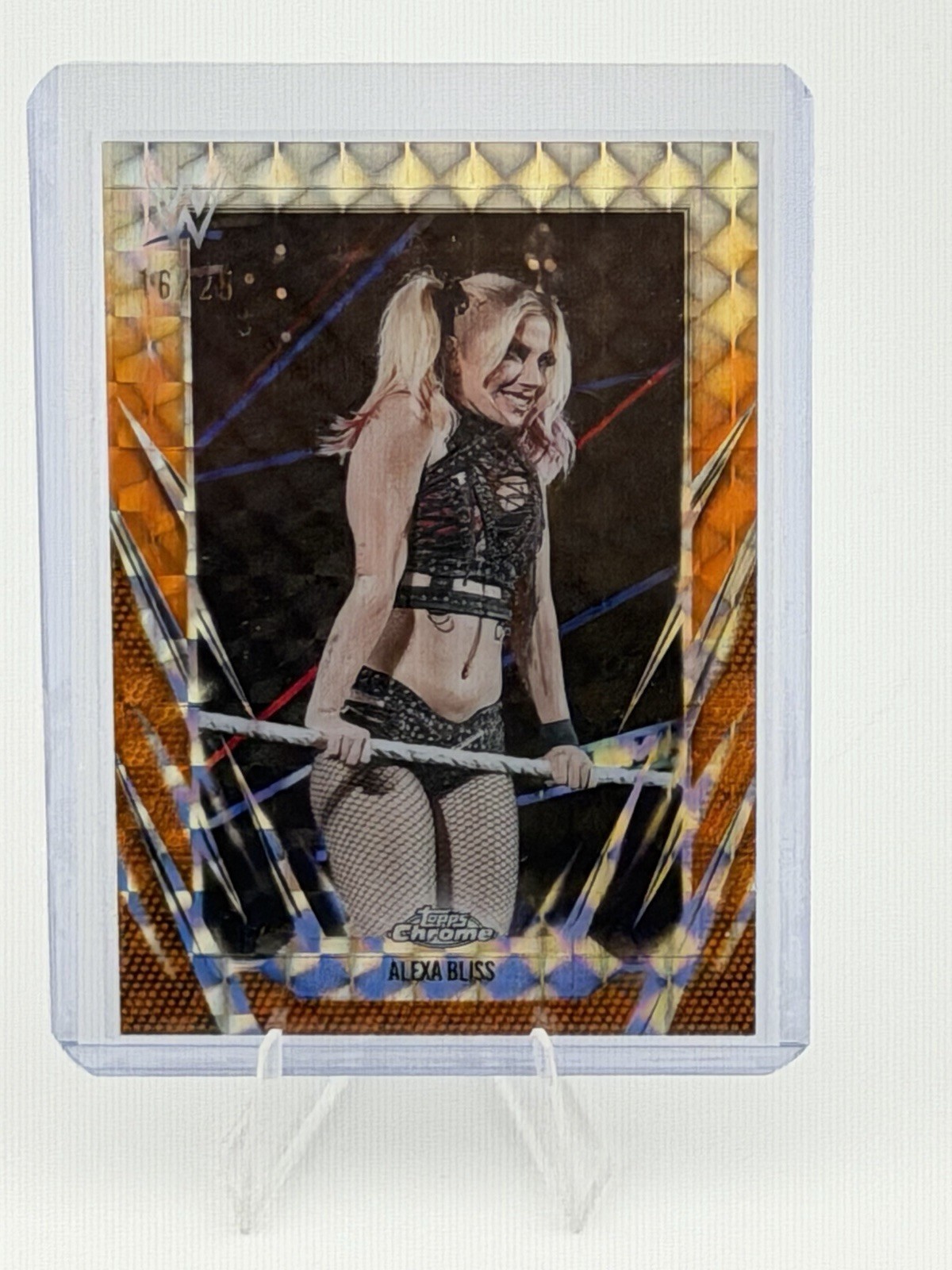 2026 Topps Chrome WWE Alexa Bliss Orange Geometric /25 !!