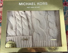Michael Kors Women's Cable Knit Cuff Beanie Hat  Scarf - Soft Pink Gift Box 