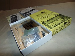 FINE SCALE MINIATURES HO 40 FLOUR & GRAIN MILL UNBUILT KIT + BOX