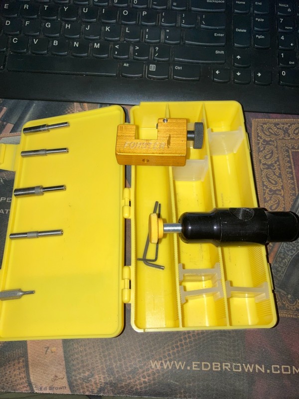 Forster Hand Outside Neck Turner Pilot-(HOT 100)-in Case +++