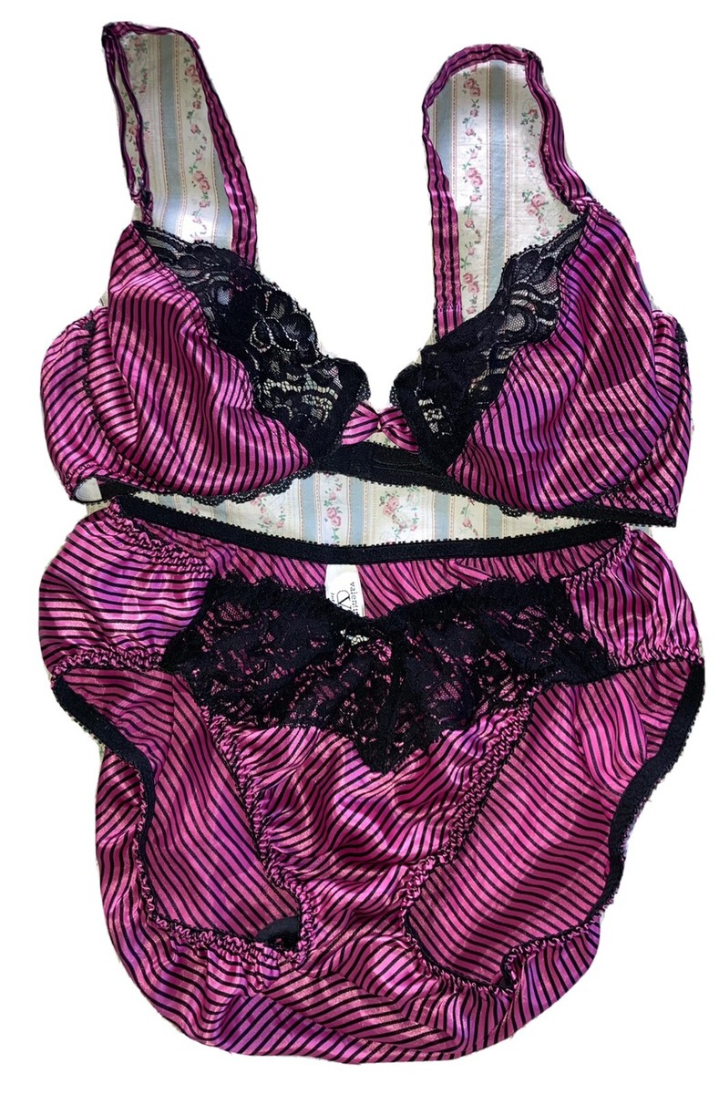NEW Victoria's Secret VALENTINO Bra & Panty Set VTG Vintage NEW Victoria's Secret VALENTINO Bra & Panty Set VTG Vintage