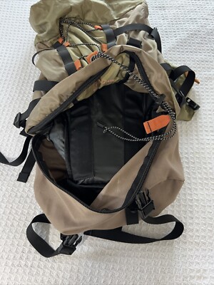 Coleman Exponent Hiking Backpack Padded Back & Straps 100