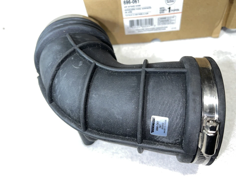 Manguera de admisión de aire del motor Dorman 696-061 para BMW 325i 328i 323Ci 320i 325Ci 325xi Foto 3 de 4