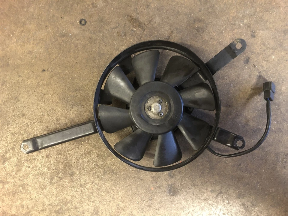 Kawasaki ZZR600 ZZR 600 ZX600J 05 06 07 08 ZX6R 98-02 OEM вентилятор вентилятора радиатора - Изображение 3 из 3