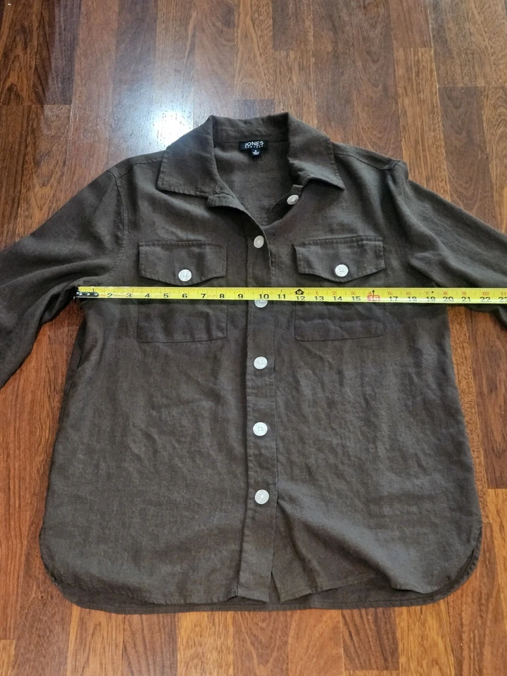 Camisa Jones de lino para mujer talla pequeña excelente estado marrón oliva oscuro Foto 4 de 4