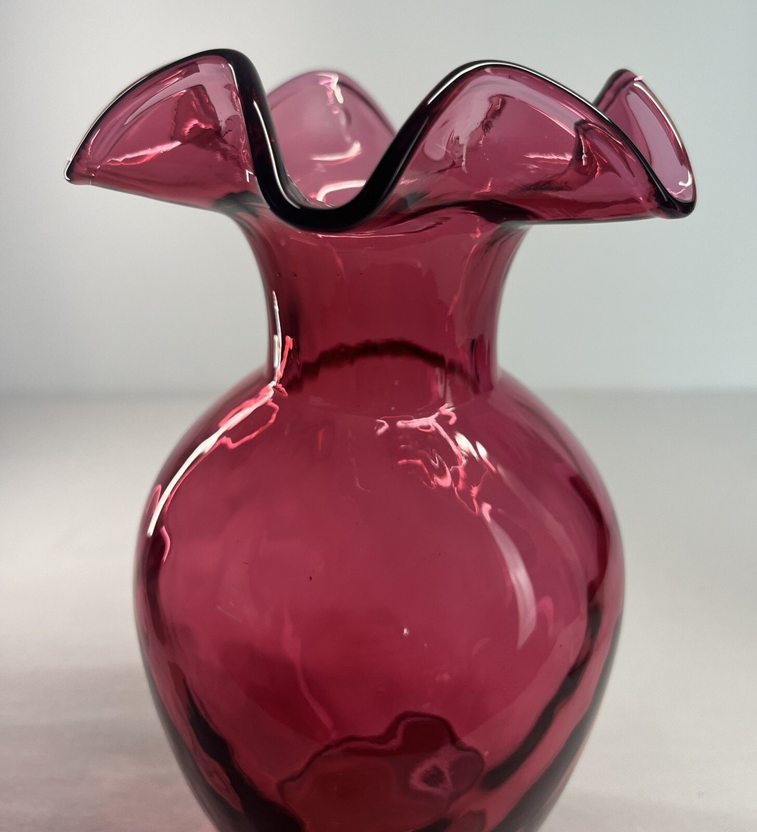 VTG Rare Fenton Art Glass Cranberry Ruffled Diamond Optic Vase 8.5