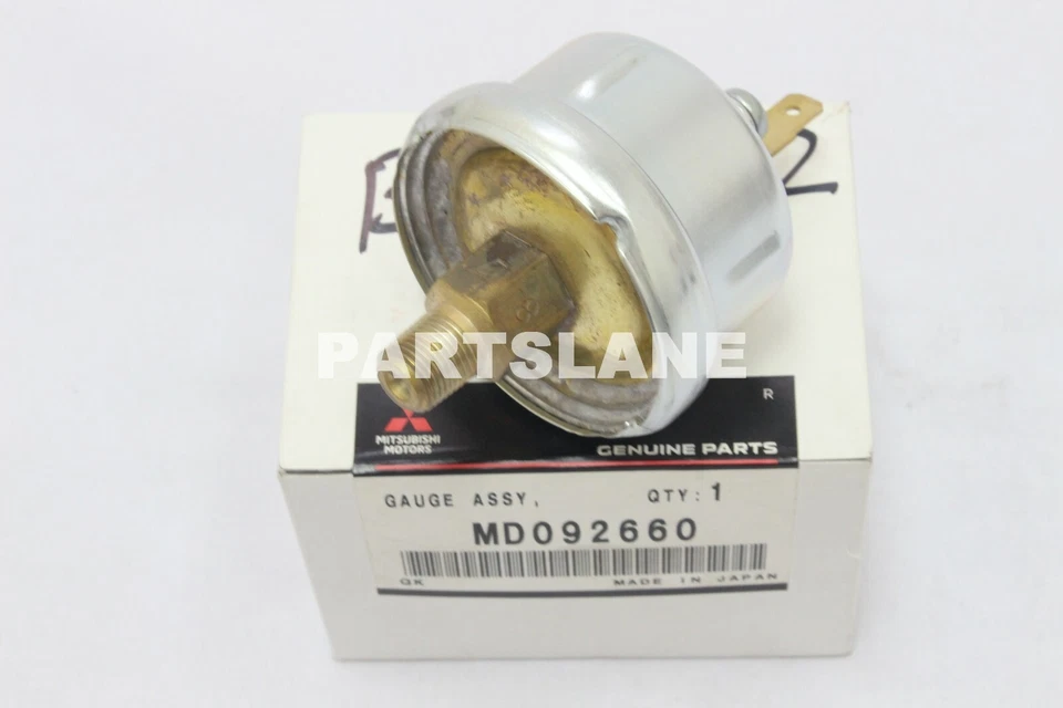 Mitsubishi Challenger Montero Nativa OEM Engine Oil Pressure Gauge Unit MD092660 - Изображение 2 из 2