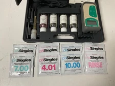 Oakton Acorn Series pH 5 Meter Kit pH 5/6 & Ion 5/6 Con 6/TDS 6 Hand Held