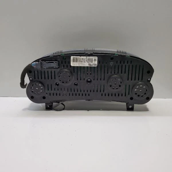 2004-2005, Cadillac CTS, velocímetro panel base MPH, número de pieza - 25772409 Foto 4 de 4